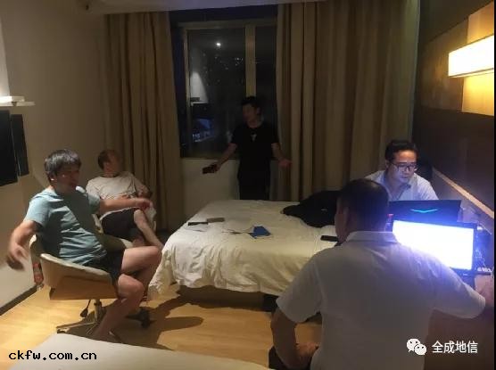 全(chéng)成(chéng)地信(xìn)集團領(lǐng)導深入項目一線